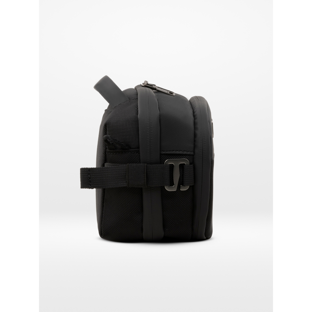O-Elite Black Waterproof Electronics Organizer Bag - Image 28