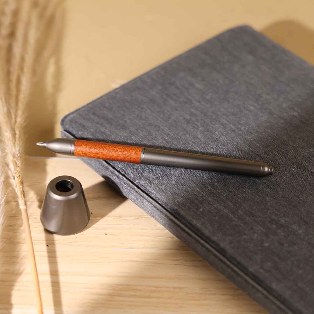 DESK PEN – Luxurious Red Wood & Gun Black Brass Ballpoint Pen with Solid Brass Holder for Elegant Writing - Image 3