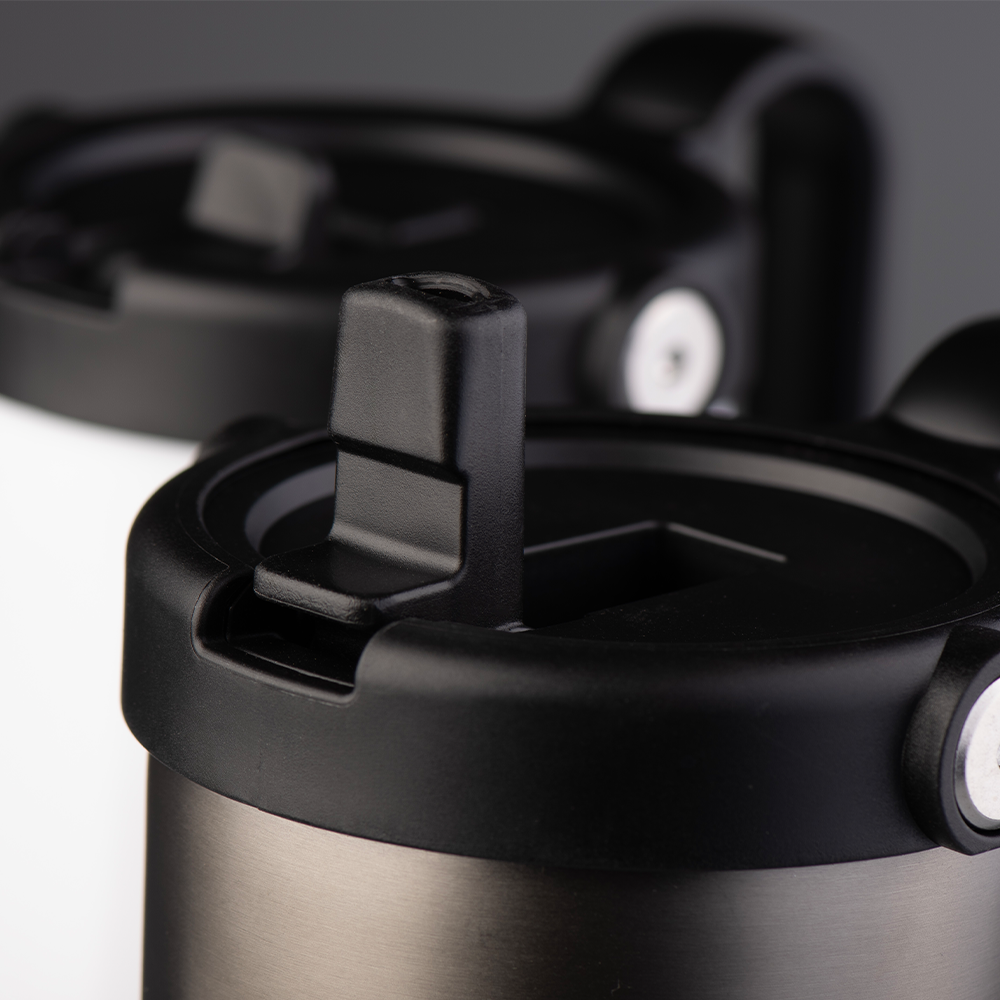 EXPLORER Powder Coating - Versatile 900ml Recycled Stainless Steel Mug with Straw - Image 2