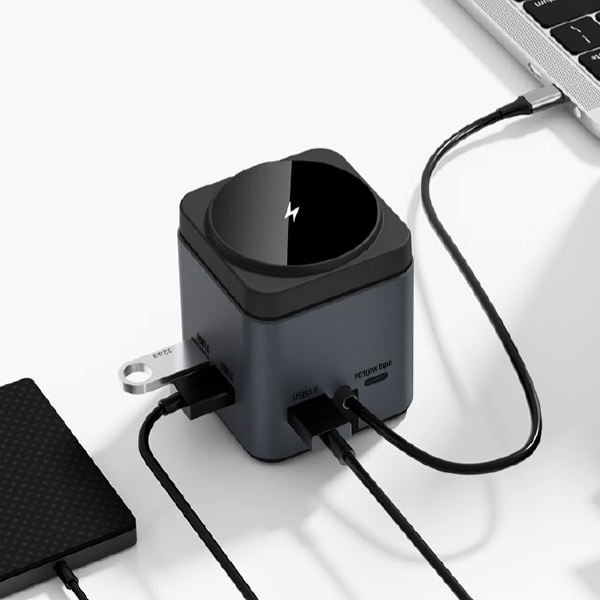 8n1 HUB MagCHARGER - All-in-One USB-C Hub with 15W MagSafe Wireless Charging - Image 7