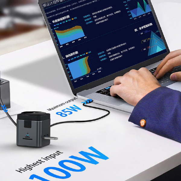 8n1 HUB MagCHARGER - All-in-One USB-C Hub with 15W MagSafe Wireless Charging - Image 8