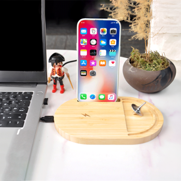 ANTI-STRESS WIRELESS - Bamboo Wireless Desktop Spinner with 15W Charging Capability - Image 4