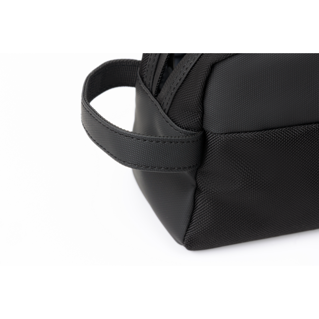 O-Pouch Modern Essentials Bag - Image 61