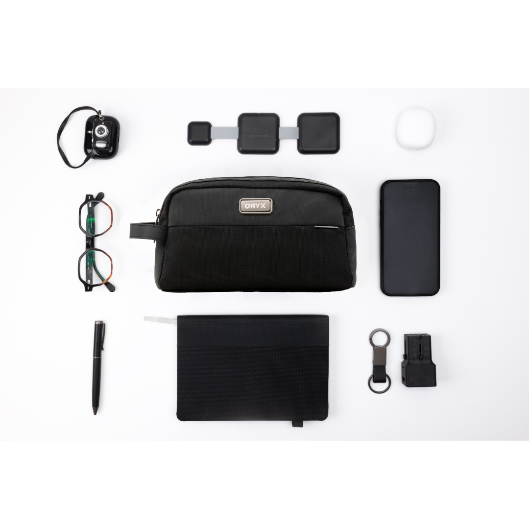 O-Pouch Modern Essentials Bag - Image 4