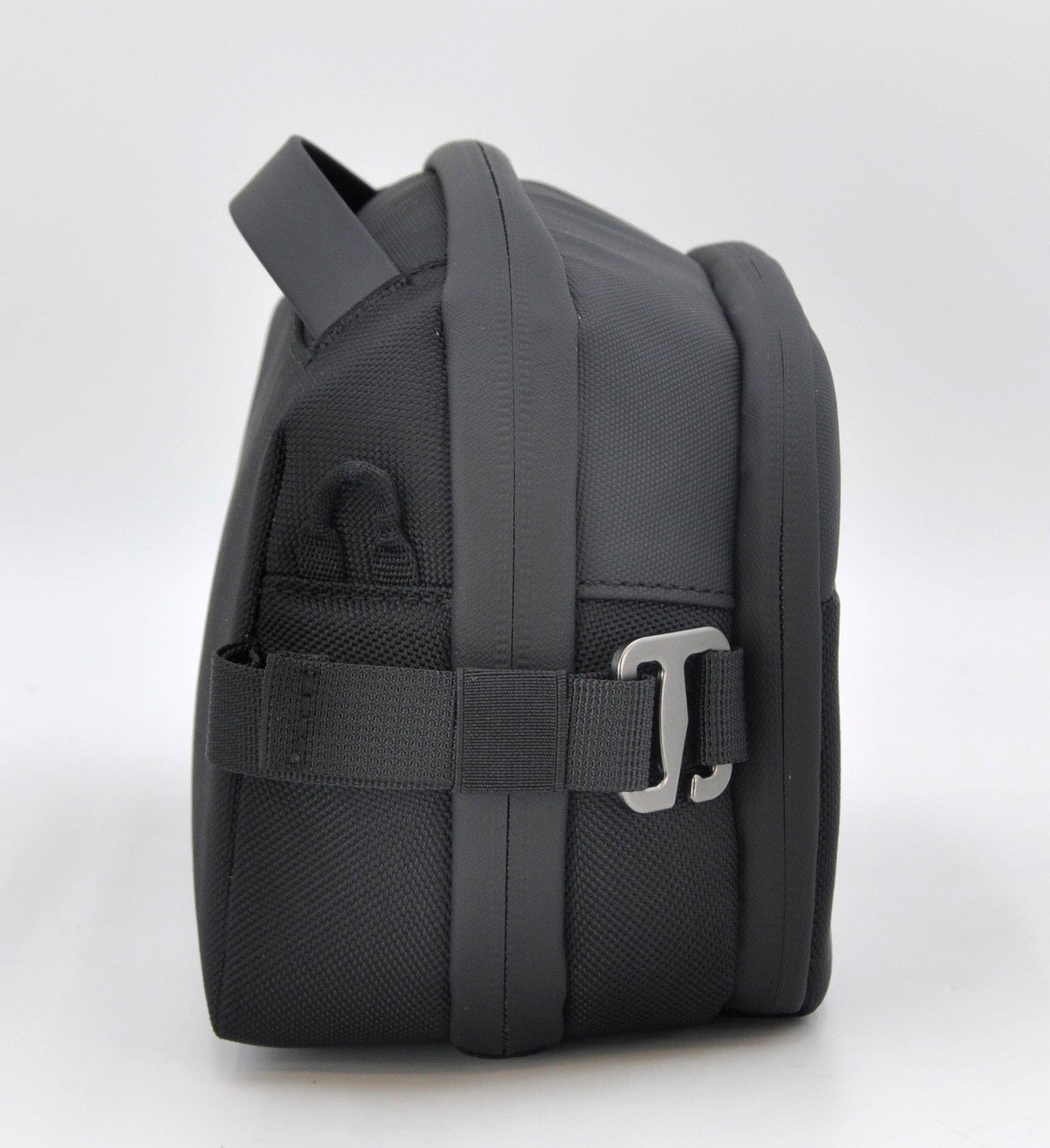 O-Elite Black Waterproof Electronics Organizer Bag - Image 6