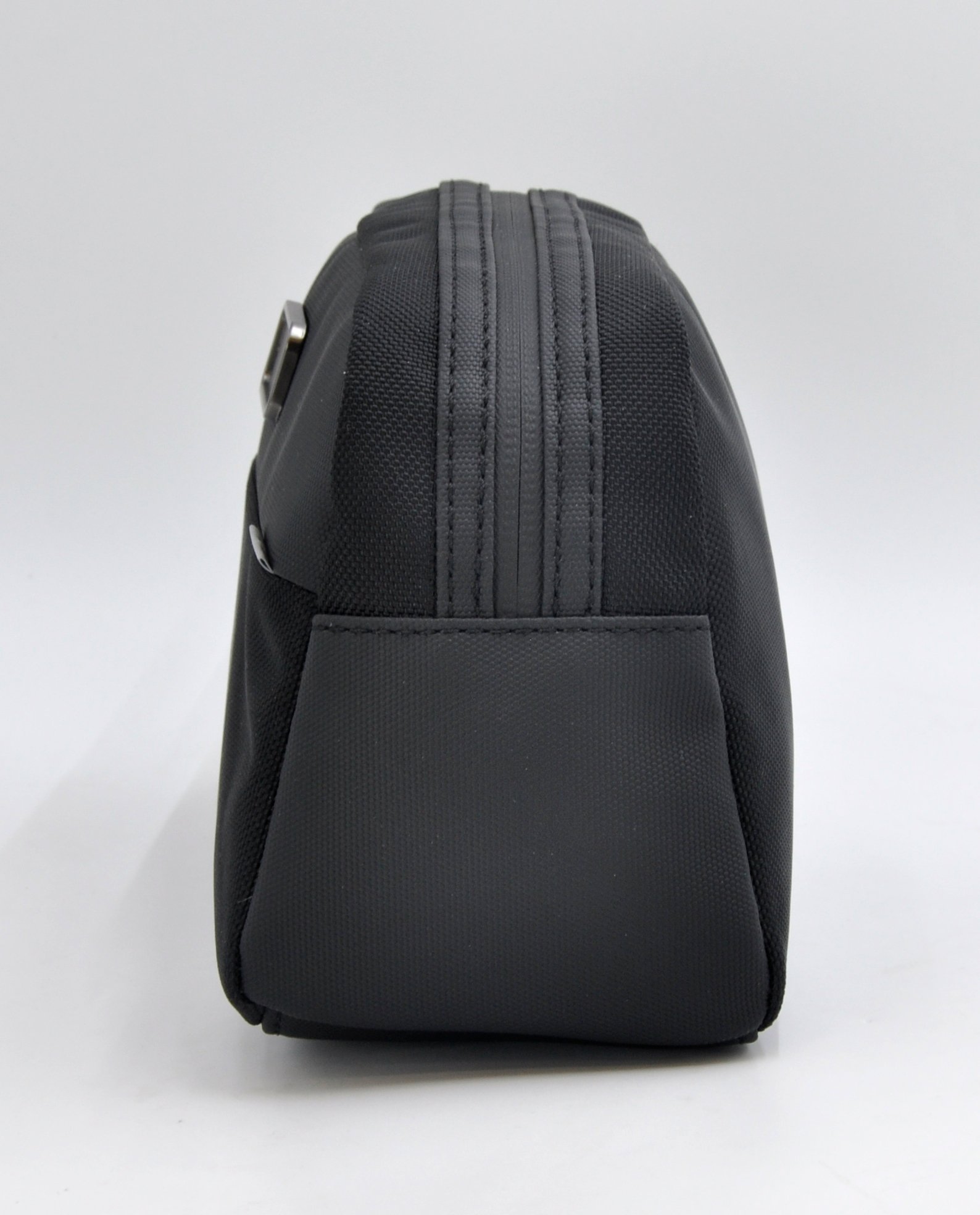 O-Pouch Modern Essentials Bag - Image 10