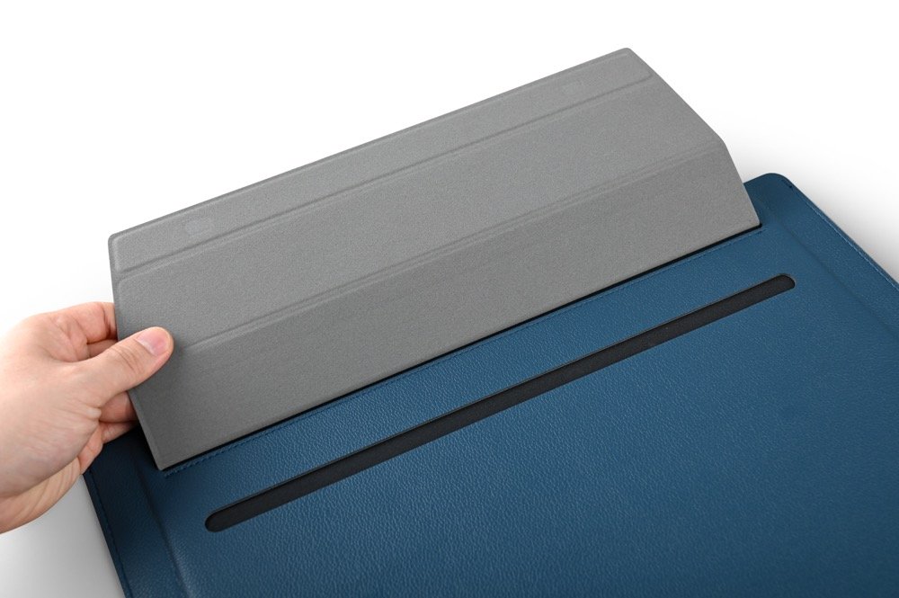 LAPCASE PRO - Eco-Friendly PU Laptop Sleeve that Converts into a Handy Workstation - Image 4