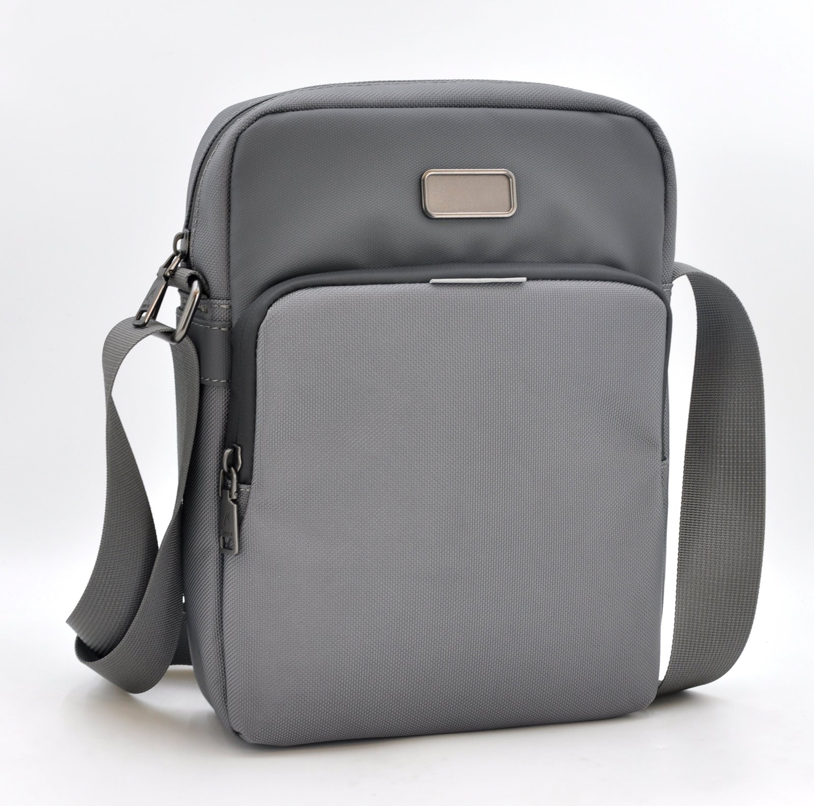 O-Cross Lightweight Travel Bag - Image 28