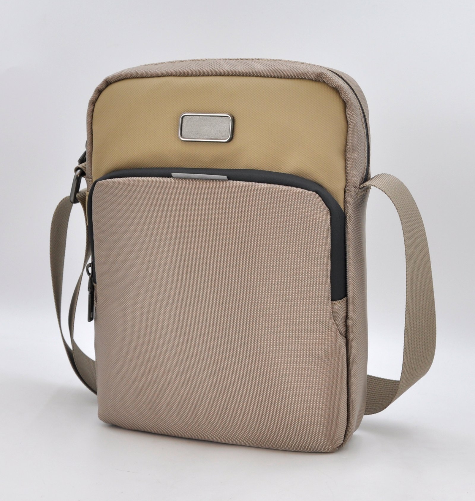 O-Cross Lightweight Travel Bag - Image 34