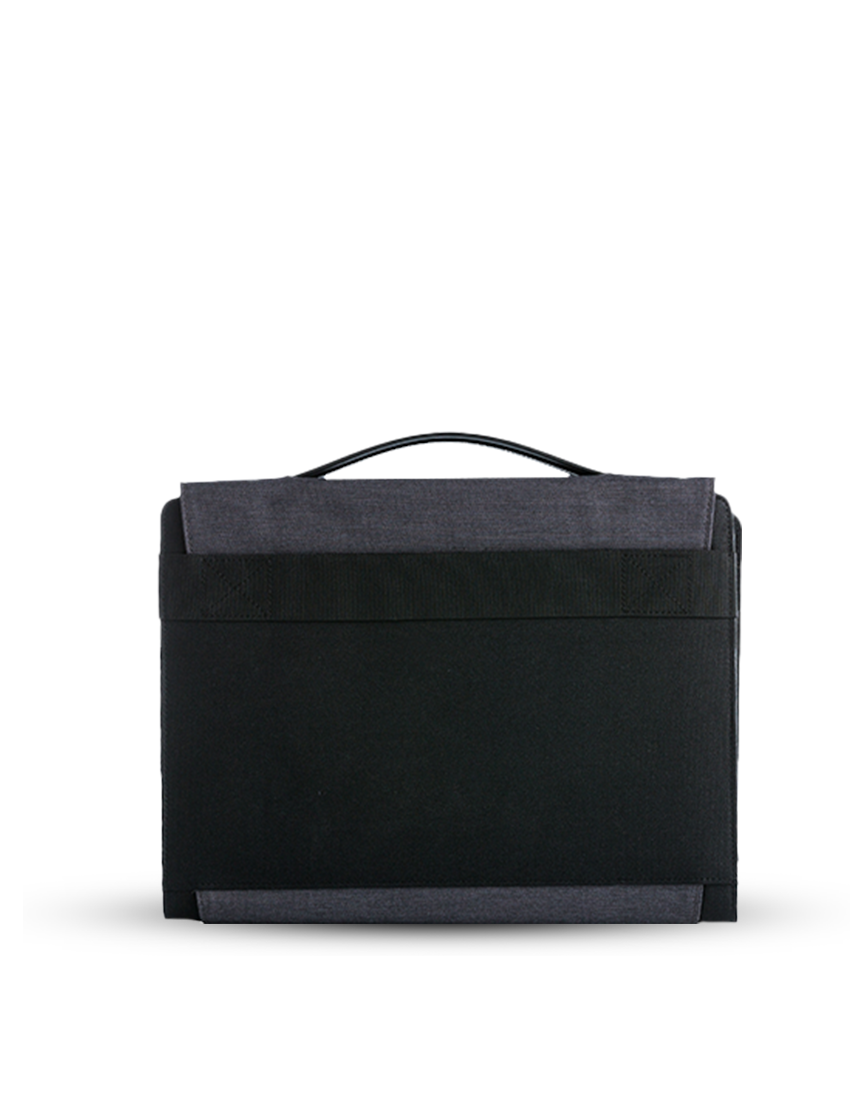 OFFICE MOBILE PRO - Versatile RPET Computer Bag with 5000mAh Wireless Charging Power Bank - Image 6