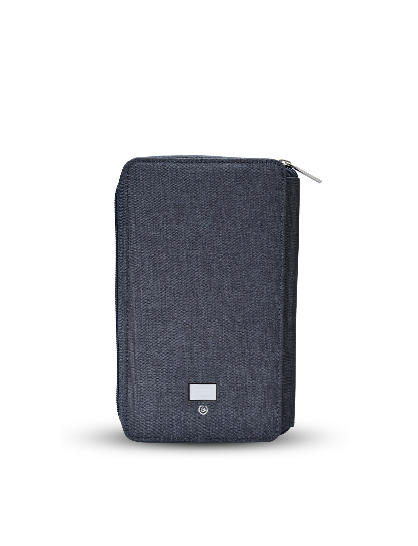 WIRELESS P-TRAVEL – RFID-Protected Travel Wallet with 4000mAh Powerbank, Mobile Pocket & Document Organization - Image 4